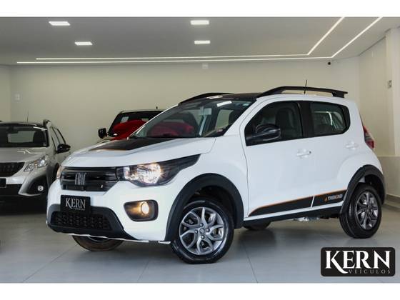 FIAT MOBI 1.0 EVO FLEX TREKKING MANUAL FIAT MOBI 1.0 EVO FLEX TREKKING MANUAL